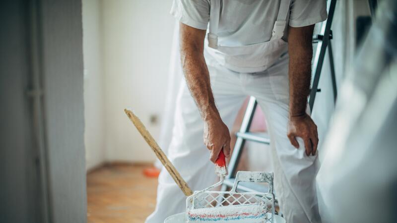 Complete Guide to Deck Staining in Kansas City: Expert Tips & Best Practices